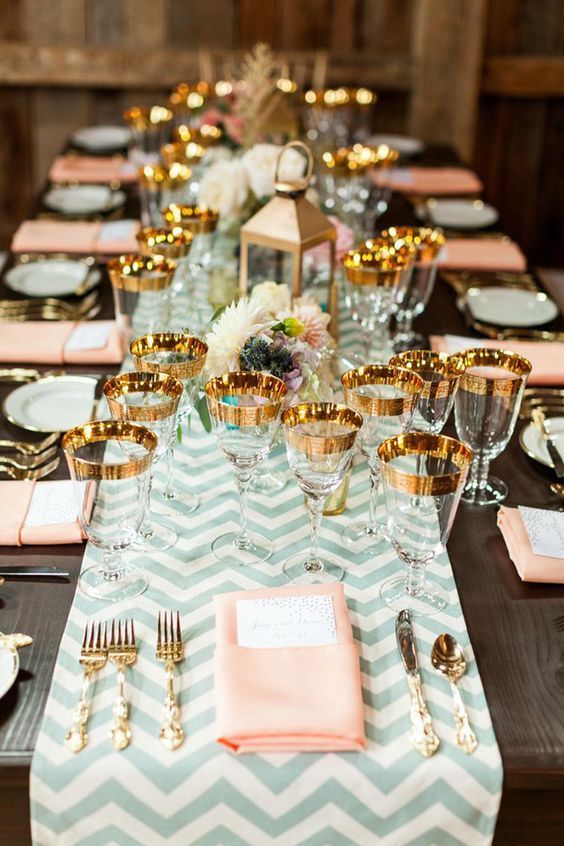 Creating a Cute Space with Pink and Gold: A Collection of Stylish Table Settings for Inspiration from Abroad ♡にて紹介している画像