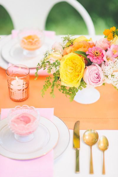 Charming Colorful Flowers: A Romantic Garden Wedding ♡にて紹介している画像
