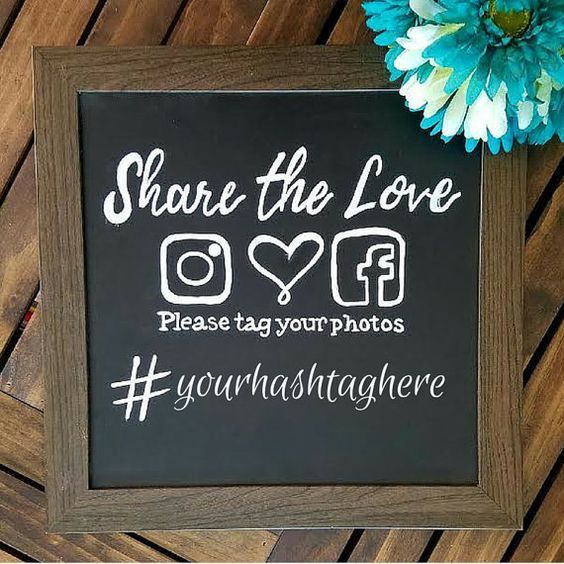 Stylish Overseas-Inspired Instagram Sign Designs to Share Photos with Guests ♡にて紹介している画像