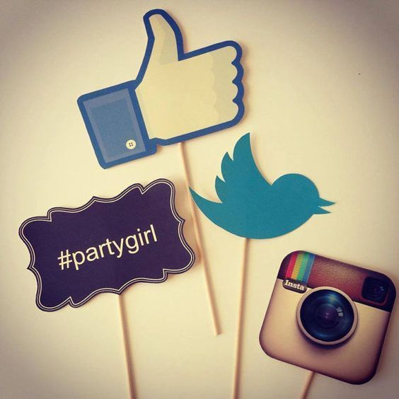 "How to Announce Your Marriage on Social Media without Jeopardizing Your Friendship"にて紹介している画像