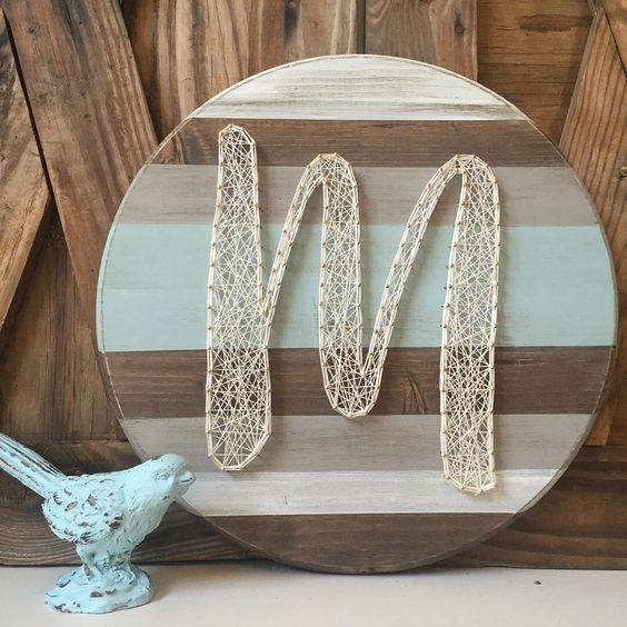 Flowers in a Mason Jar: The Adorable String Art That's Captivating Everyone!にて紹介している画像