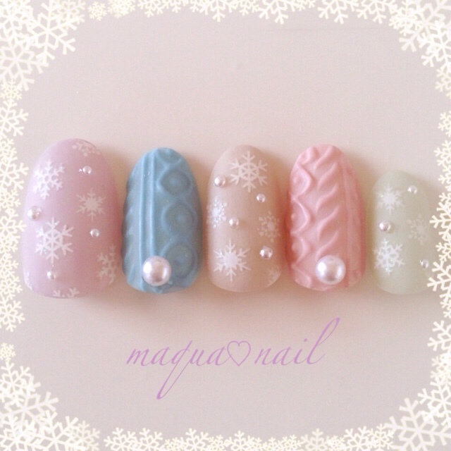 Cozy Knit Nails: Adorable Winter Manicure for Your Fingers ♬にて紹介している画像