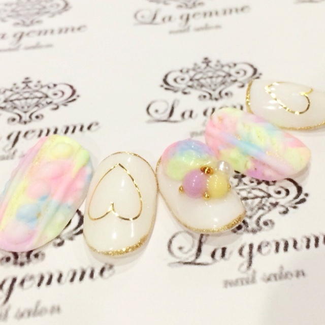 Cozy Knit Nails: Adorable Winter Manicure for Your Fingers ♬にて紹介している画像