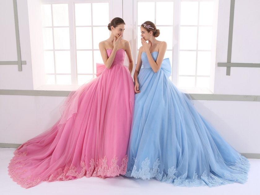 "Can't Decide! The Amazing Budget Dress Shop 'Coco Melody' Offers a Wide Variety of Dresses Starting Under 60,000 Yen"にて紹介している画像