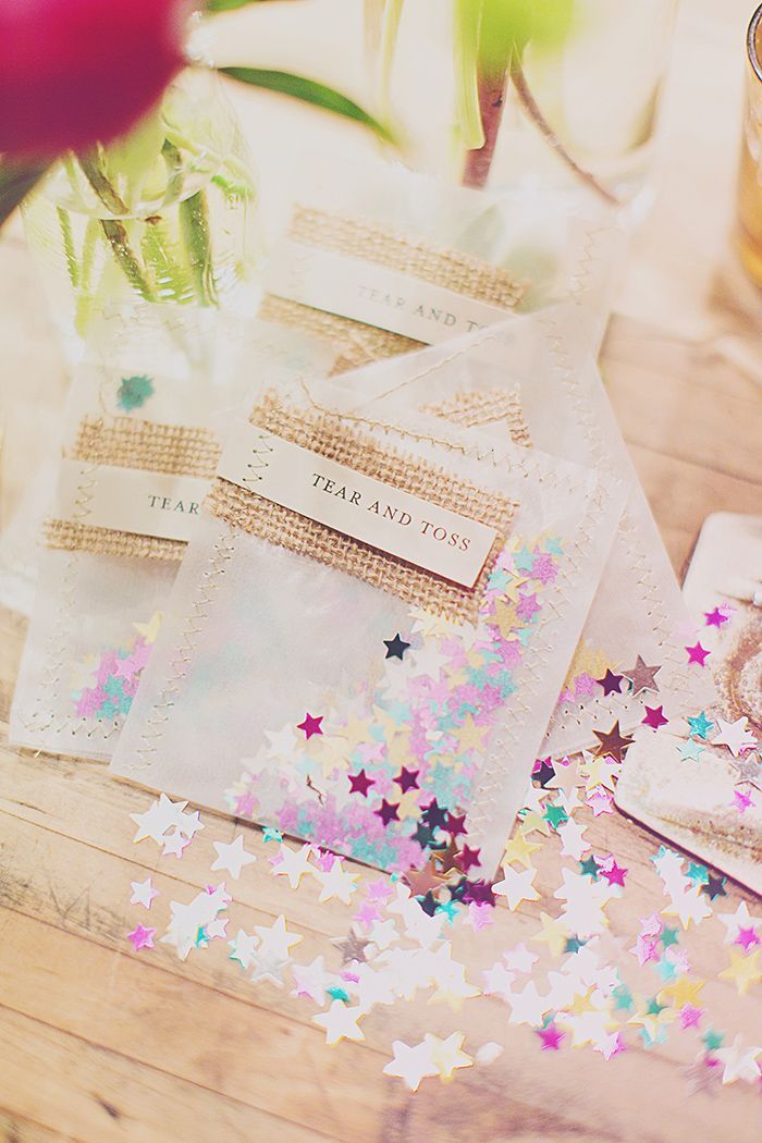 Wishing Upon a Star: A Collection of Adorable Sparkling Star Imagery ♡にて紹介している画像