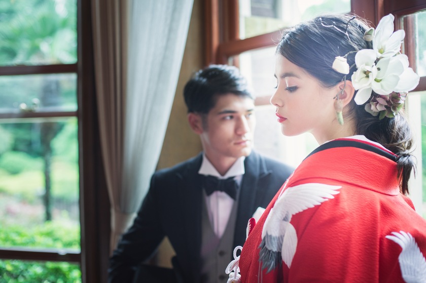 Discover Adorably Cute Traditional Japanese Hairstyles! The Unique Headpieces from Bridal Kimono Boutique 'CUCURU' Are Absolutely Stunning♡にて紹介している画像