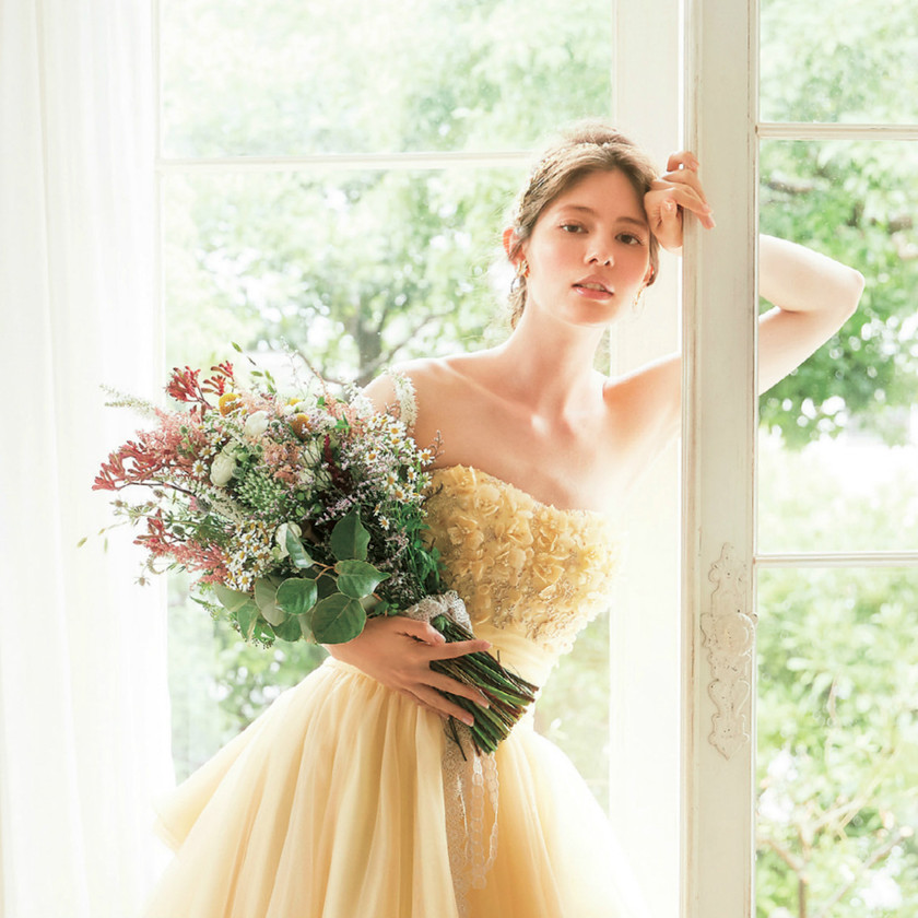 ＼今、ウエディング界では進化系ブーケの一大ブームの波が到来！／最旬ブーケカタログ＊13選にて紹介している画像