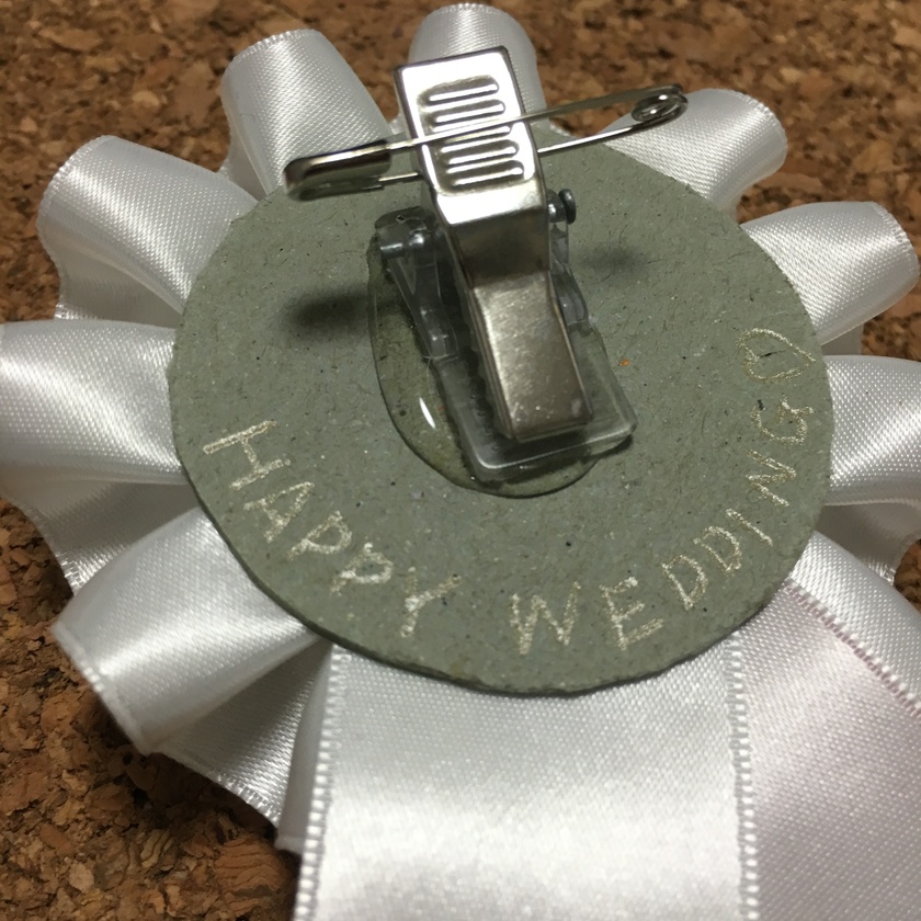 Essential Items for Weddings: How to Make Wedding Rosettes (Advanced Guide) ♡にて紹介している画像