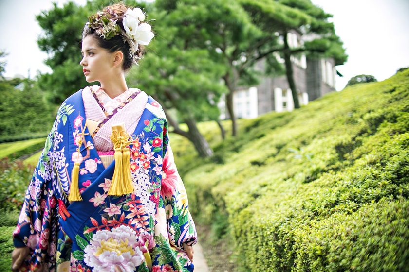 How to Achieve Stylish Japanese Traditional Attire? A Comprehensive Guide to Accessorizing with Popular Salon CUCURU! ♡にて紹介している画像