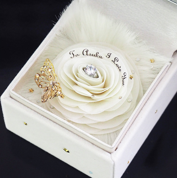 Melia Room Men's Surprise Items: Too Romantic to Handle!にて紹介している画像