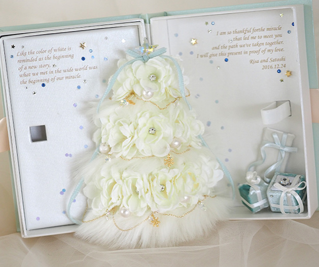 Melia Room Men's Surprise Items: Too Romantic to Handle!にて紹介している画像