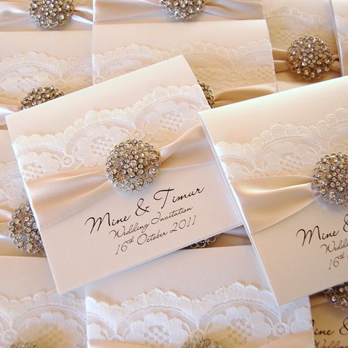 "Delight Your Guests! A Collection of Heartfelt Invitation Ideas♡"にて紹介している画像