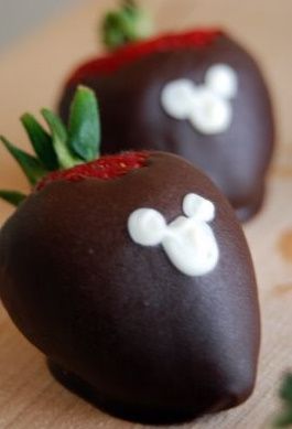 Absolutely Exciting! Adorable Disney Character Party Foods♡にて紹介している画像