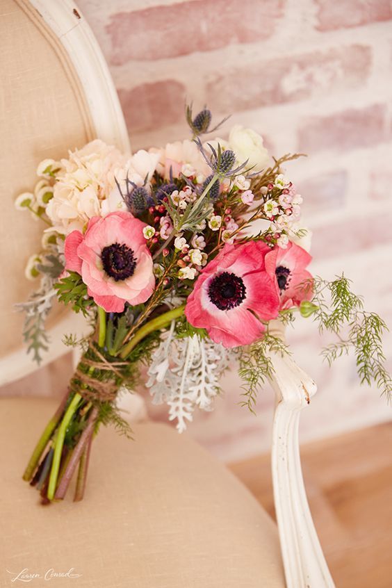 1人で悩まないで＊結婚式準備で悩んだり落ち込んだりしたときの、先輩花嫁さんの〔相談相手〕は誰？にて紹介している画像