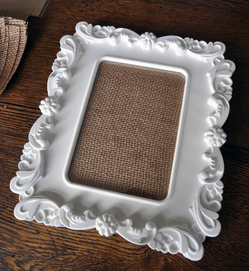 Let's 花嫁DIY♡IKEAのフォトフレームを使った、お洒落なテーブルナンバーのとーっても簡単な作り方♩にて紹介している画像