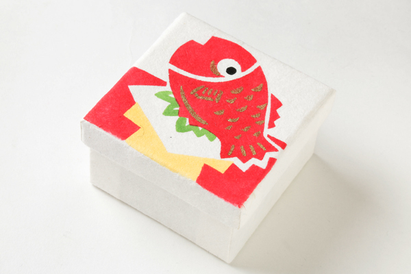 昔を思い出すほっこり可愛いプチギフト♡キラキラ素敵な〔おはじき飴〕&〔ビー玉飴〕が懐かしくなった人挙手！にて紹介している画像