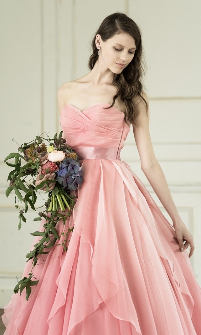 A Brand That Pursues Import Dresses Perfect for Japanese Brides: The Wonderful Gran Manie♡にて紹介している画像