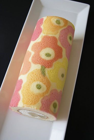 Marimekkoのアイコニックなフラワープリント♡ウニッコ模様のスイーツたち♡にて紹介している画像