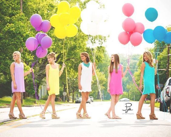 会場装飾もドレスも小物も＊レインボーがテーマの結婚式なら用意したいウェディングアイデア14選♡にて紹介している画像