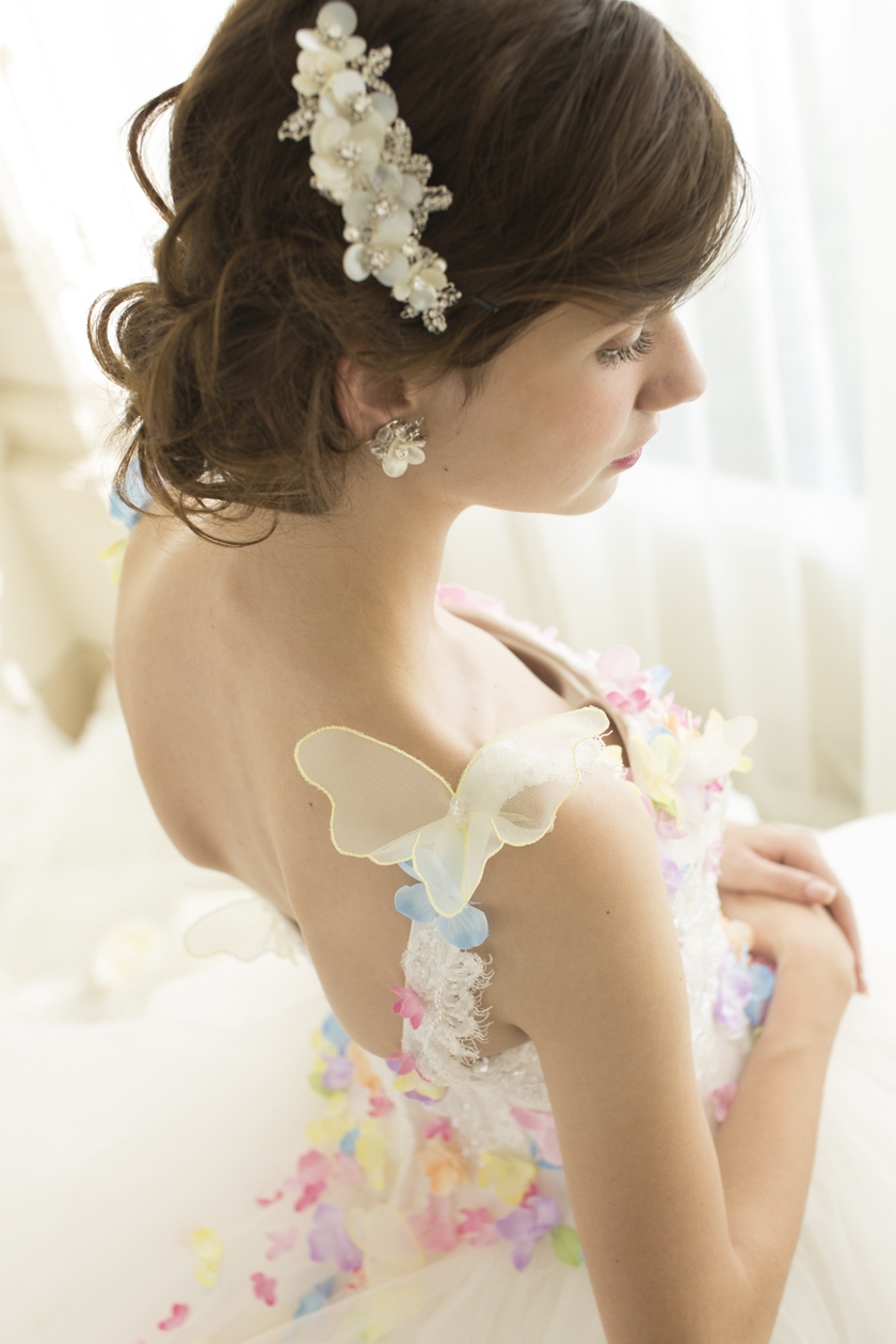 "I Can't Wait to Try It On! The Adorably Charming Wedding Dress from the KIYOKO HATA and marry Collaboration Revealed for the First Time*"にて紹介している画像