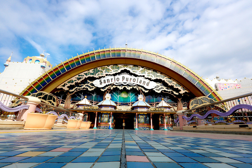 "Sanrio Weddings" with Kitty-chan: A Dreamy Experience with Iconic Idols and Seasoned Brides! ☆*彡にて紹介している画像