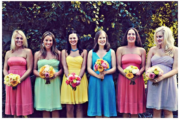 Not Matching Dresses but Unified Style: Dresses that Best Highlight Each Character!にて紹介している画像