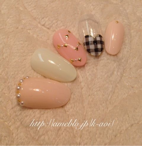 Spellbound by Plaid ♡ A Casual and Cute Wedding ♡にて紹介している画像