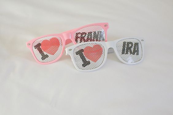 結婚式や前撮り、二次会にも♡新郎さんと気軽に出来る〔おそろい4大アイテム〕まとめ＊にて紹介している画像