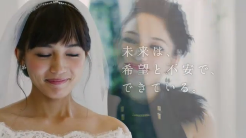 “……但是，她是个好人。”川口春奈出演♡描绘交换誓言瞬间新娘心情的感人CM＊にて紹介している画像