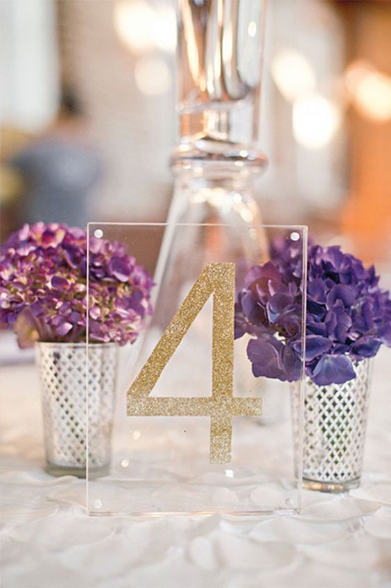 DIY Wedding: A Collection of Easy Sparkling Decorations Using Glitter Tape!にて紹介している画像