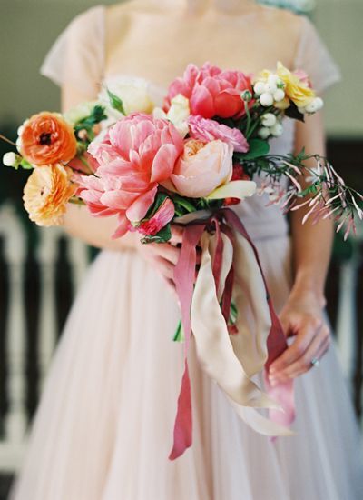 春のお花の代表！"ラナンキュラス"のブーケが最高にキュート♡にて紹介している画像