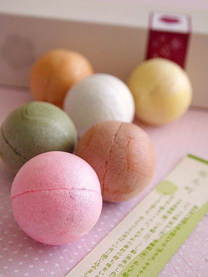 ゲスト受けしそう♡引菓子やプチギフトにしたい、とってもキュートな形の【最中（もなか）】４選＊にて紹介している画像