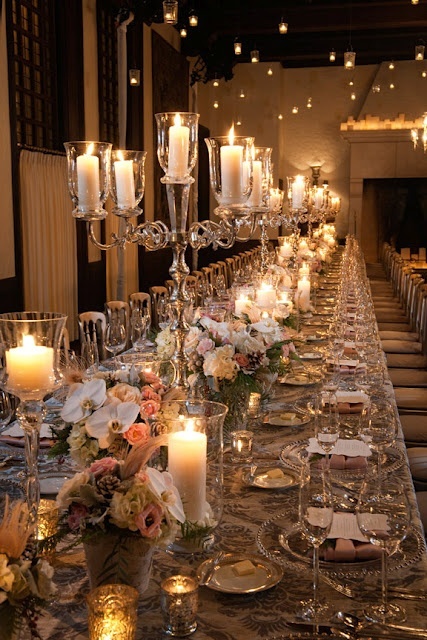 "Become the Smart and Beautiful Princess 'Belle'♡ A 'Beauty and the Beast' WEDDING♡"にて紹介している画像