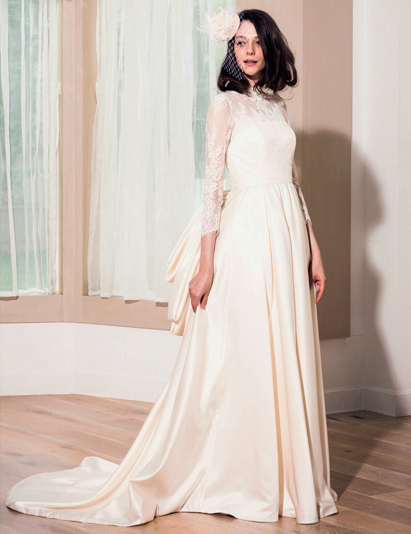 インポートブランドから日本人デザイナーまで＊先輩花嫁ご指名の人気ウェディングドレスまとめ♡にて紹介している画像