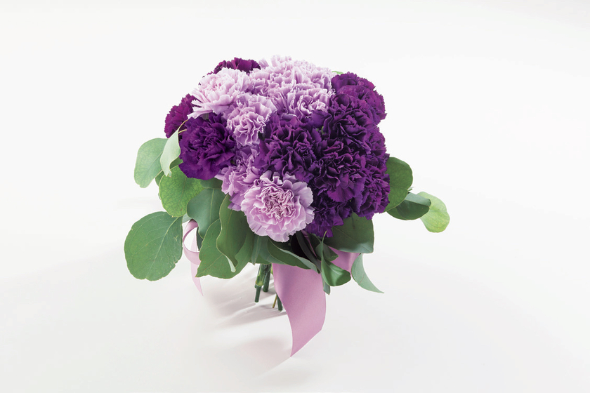 Bouquet Special: Simple and Cute Bouquets Made with Popular Flowers like Baby's Breath, Roses, and Gerberas (Created with Just One Flower Type) ♡にて紹介している画像