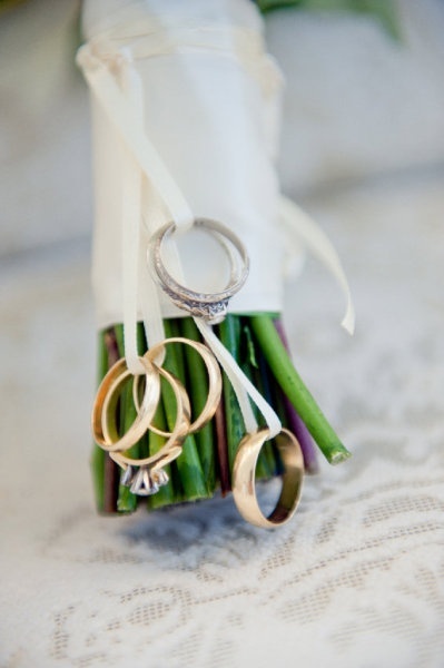 昔からの言い伝え＊花嫁が身に着けると幸せになれる4つのアイテム『サムシングフォー』にて紹介している画像