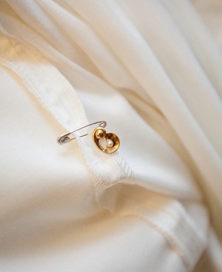 昔からの言い伝え＊花嫁が身に着けると幸せになれる4つのアイテム『サムシングフォー』にて紹介している画像