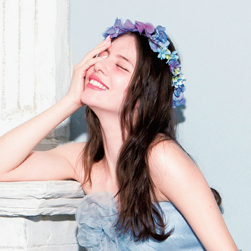 "7 Adorable 'Yuru-Wa Princess Girly Hairstyles' Perfect for Your Wedding That Will Make Everyone Swoon♡"にて紹介している画像