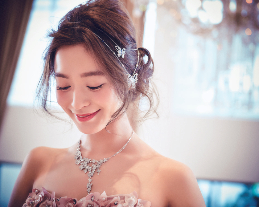 "7 Adorable 'Yuru-Wa Princess Girly Hairstyles' Perfect for Your Wedding That Will Make Everyone Swoon♡"にて紹介している画像