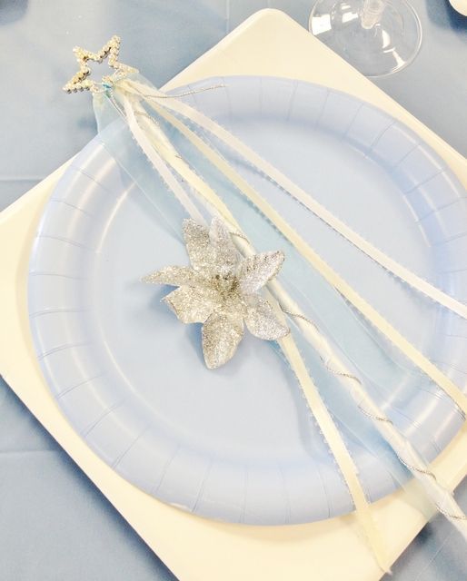 Bibbidi-Bobbidi-Boo: Cinderella-Inspired Wedding Ideas♡にて紹介している画像