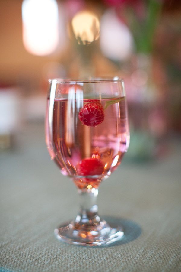 Raspberry Charm: A Collection of Pure and Adorable Raspberry Ideasにて紹介している画像