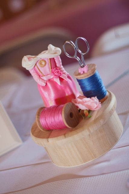 Bibbidi-Bobbidi-Boo: Cinderella-Inspired Wedding Ideas♡にて紹介している画像