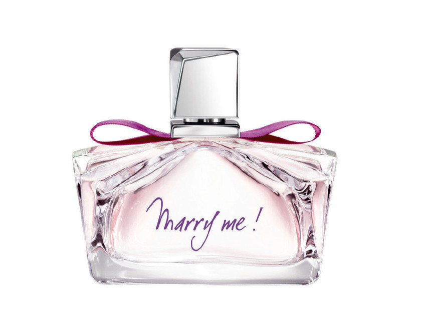 "Add the Perfect Finishing Touch to Your Dress-Up: 6 Love & Happy Fragrances to Elevate the Bride!"にて紹介している画像