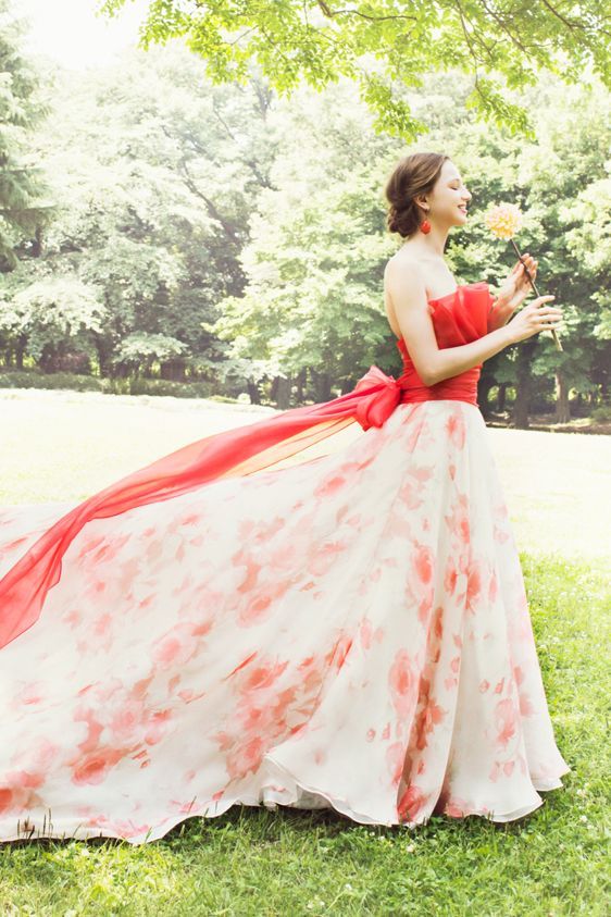 ホントの「じぶん色」って何色だろう？悩める花嫁にはカラー診断がオススメ♡にて紹介している画像