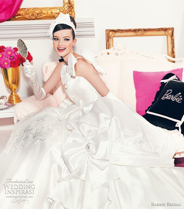 A Cute Collection of Pure White Dresses from "Barbie BRIDAL" Showcasing the World of Barbie ♡にて紹介している画像