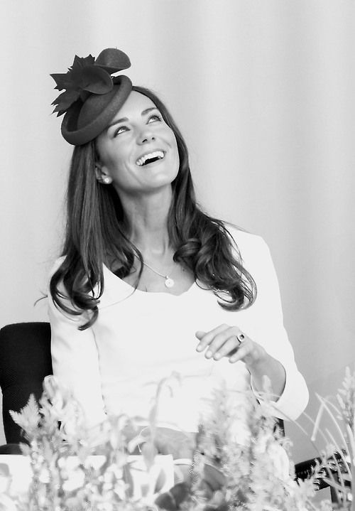Too Cute! I Want to Be a Stylish Guest by Emulating Kate Middleton's Hat Style ♡にて紹介している画像