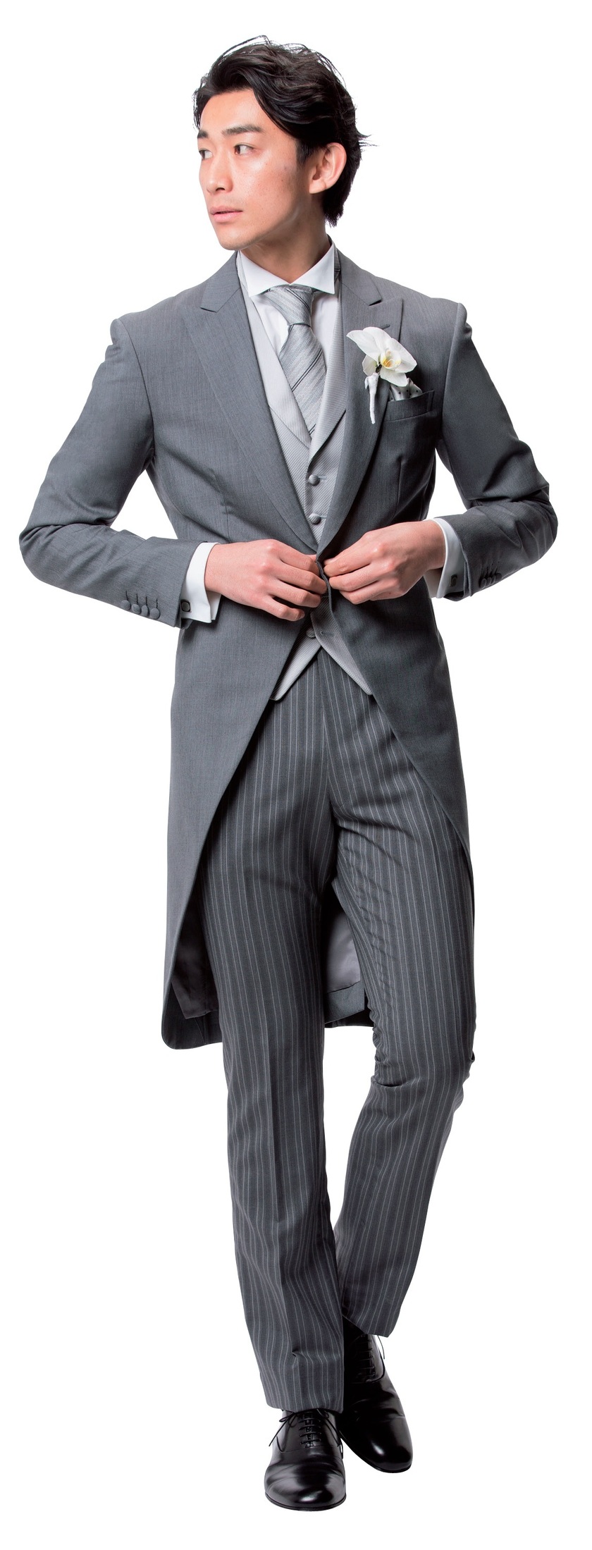 "/Attention Grooms!/ Find the Perfect Formal Wear That Will Make Your Bride Fall for You All Over Again at These Four Major Shops!"にて紹介している画像