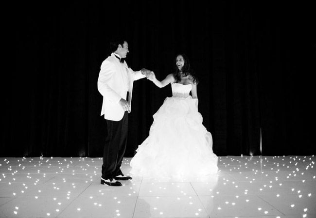 満天の星空の下で永遠の愛を誓いたい♡お星様の照明が素敵が4つのアイデア＊にて紹介している画像