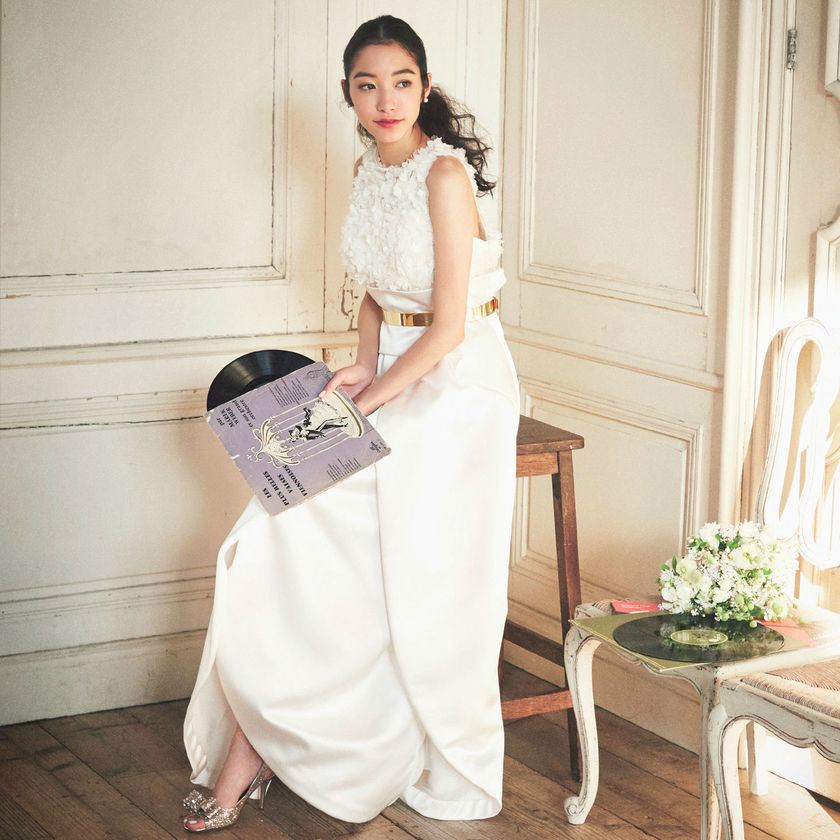 "Good News for Petite Brides: A Special Feature on Dresses that Enhance Your Style!"にて紹介している画像