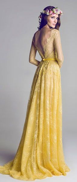 花柄ドレス♡自分らしさを惹きだす最高のフラワードレスを見つけましょう！にて紹介している画像